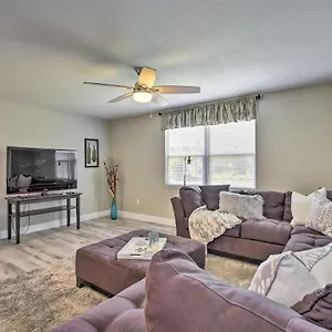 Coastal Minutes To Beach! Sarasota